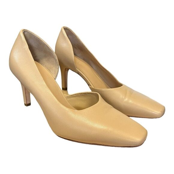 VINCE | Nude Tiana Point Toe Leather Pumps 7 - Picture 2 of 11